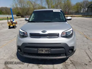 2017 Kia Soul with VIN KNDJN2A28H7501299, listed as a Copart auction lot 51912235 with 85,103 mi miles and Clean Title. Bid and sale history available at carsss.com. Image 5.