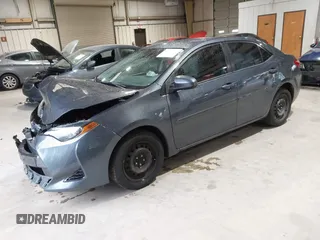 2018 Toyota Corolla L z VIN 5YFBURHE1JP750399, wystawiony jako IAAI lot #42018170 z przebiegiem 83 867 mil mil oraz . Historia ofert i sprzedaży dostępna na DreamBid. Obrazek 18.