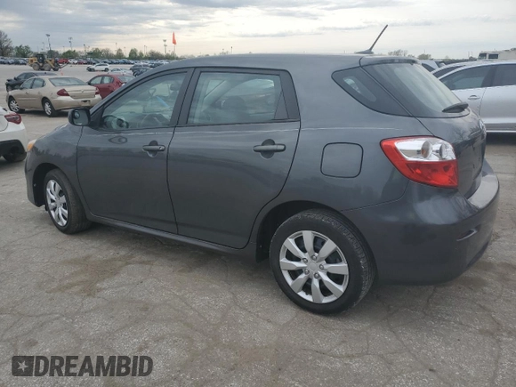 2011 Toyota Matrix z VIN 2T1KU4EE1BC738469, wystawiony jako Copart lot #53145335 z przebiegiem 69 787 mil mil oraz Szkoda całkowita • Salvage title. Historia ofert i sprzedaży dostępna na DreamBid. Obrazek 2.