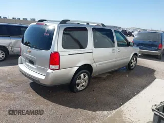2008 Chevrolet Uplander 1LT with VIN 1GNDV33148D177882, listed as a IAAI auction lot 41767818 with 280,766 mi miles and . Bid and sale history available at DreamBid. Image 4.