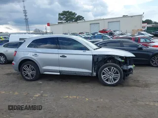 2018 Audi Q5 Premium Plus z VIN WA1BNAFY5J2153910, wystawiony jako IAAI lot #41790666 z przebiegiem 87 376 mil mil oraz . Historia ofert i sprzedaży dostępna na DreamBid. Obrazek 13.