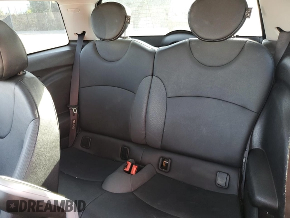 2010 MINI Hardtop with VIN WMWMF3C52ATZ65593, listed as a Copart auction lot 50107445 with 105,389 mi miles and Salvage title. Bid and sale history available at DreamBid. Image 10.