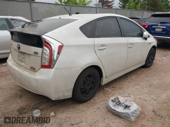 2013 Toyota Prius One z VIN JTDKN3DU3D5591734, wystawiony jako IAAI lot #42381581 z przebiegiem 202 128 mil mil oraz . Historia ofert i sprzedaży dostępna na DreamBid. Obrazek 4.