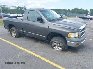 2002 Dodge 1500 z VIN 1D7HA16K22J265651, wystawiony jako IAAI lot #42451513 z przebiegiem 231 770 mil mil oraz . Historia ofert i sprzedaży dostępna na DreamBid. Obrazek 1.