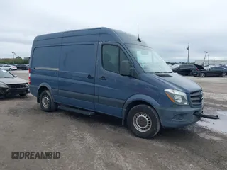 2018 Mercedes-Benz Sprinter Cargo Worker with VIN WD3PE7CD4JP632767, listed as a IAAI auction lot 41380582 with 102,904 mi miles. Bid and sale history available at carsss.com. Image 1.