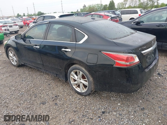 2015 Nissan Altima 2.5 S with VIN 1N4AL3AP6FC413918, listed as a IAAI auction lot 42168198 with 133,655 mi miles. Bid and sale history available at carsss.com. Image 3.
