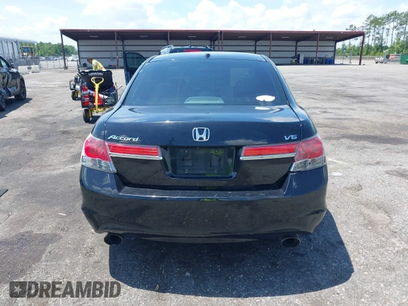 2011 Honda Accord EX-L с VIN 1HGCP3F88BA032555, выставлен на аукционе IAAI как лот 42556674 с пробегом 201 065 миль миль и . История ставок и продаж доступна на DreamBid. Изображение 17.