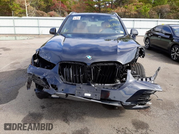 2021 BMW X5 xDrive40i with VIN 5UXCR6C0XM9G86066, listed as a Copart auction lot 63707302 with 12,270 mi miles. Bid and sale history available at carsss.com. Image 9.