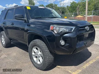 2020 Toyota 4Runner SR5 with VIN JTEBU5JR4L5746400, listed as a Copart auction lot 54605135 with 46,177 mi miles and Clean Title. Bid and sale history available at carsss.com. Image 1.
