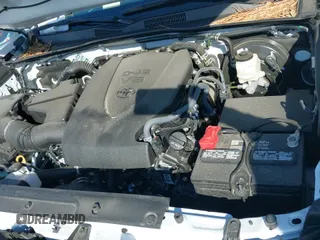 2023 Toyota Tacoma SR5 with VIN 3TYAZ5CN1PT041036, listed as a IAAI auction lot 40938871 with 10,655 mi miles and . Bid and sale history available at DreamBid. Image 19.