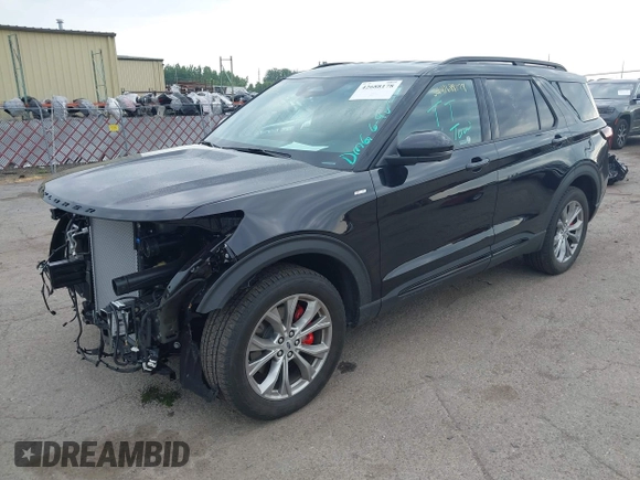 2025 Ford Explorer ST-Line with VIN 1FMUK8KH0SGB82737, listed as a IAAI auction lot 42688178 with 1,333 mi miles and . Bid and sale history available at DreamBid. Image 18.