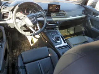 2020 Audi Q5 Premium with VIN WA1ANAFY9L2085142, listed as a Copart auction lot 50261515 with 38,477 mi miles and Salvage Title. Bid and sale history available at carsss.com. Image 8.