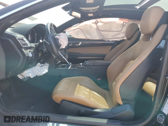 2017 Mercedes-Benz E 400 with VIN WDDKJ6HB3HF350932, listed as a Copart auction lot 53361085 with 97,490 mi miles and Salvage title. Bid and sale history available at DreamBid. Image 7.