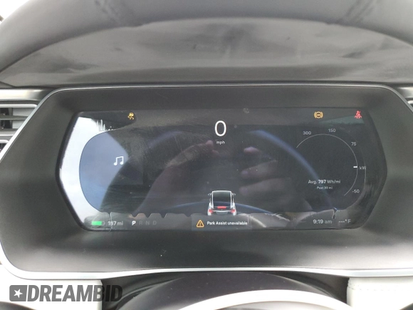 2016 Tesla Model X 70D z VIN 5YJXCAE29GF006512, wystawiony jako Copart lot #57517885 z przebiegiem Nie podano mil oraz Szkoda całkowita • Salvage title. Historia ofert i sprzedaży dostępna na DreamBid. Obrazek 9.