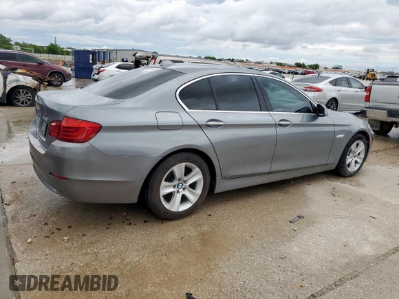 2011 BMW 5 Series 528i with VIN WBAFR1C59BC737421, listed as a Copart auction lot 55323605 with 185,676 mi miles and Clean Title. Bid and sale history available at carsss.com. Image 3.