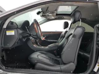 2008 Mercedes-Benz CLK 350 z VIN WDBTJ56H68F241279, wystawiony jako Copart lot #88114995 z przebiegiem 151 961 mil mil oraz Szkoda całkowita • Salvage title. Historia ofert i sprzedaży dostępna na DreamBid. Obrazek 7.