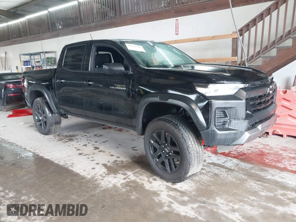 2023 Chevrolet Colorado 4WD Trail Boss with VIN 1GCPTEEK3P1261771, listed as a IAAI auction lot 42535710 with 30,000 mi miles and . Bid and sale history available at DreamBid. Image 1.