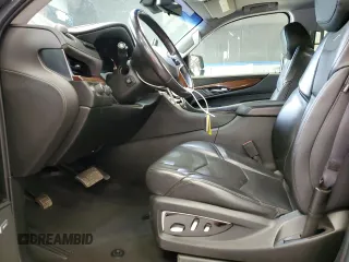 2020 Cadillac Escalade ESV Luxury z VIN 1GYS4HKJXLR150354, wystawiony jako Copart lot #56386485 z przebiegiem 131 803 mil mil oraz Szkoda całkowita • Salvage title. Historia ofert i sprzedaży dostępna na DreamBid. Obrazek 7.