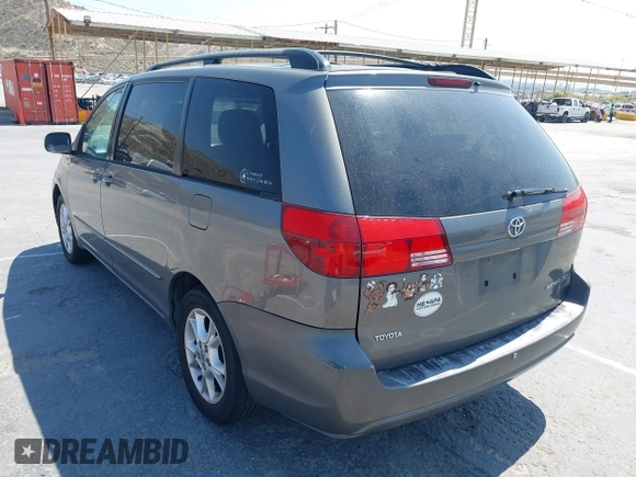 2005 Toyota Sienna XLE with VIN 5TDZA22C15S343170, listed as a IAAI auction lot 42487555 with 260,317 mi miles and . Bid and sale history available at DreamBid. Image 3.
