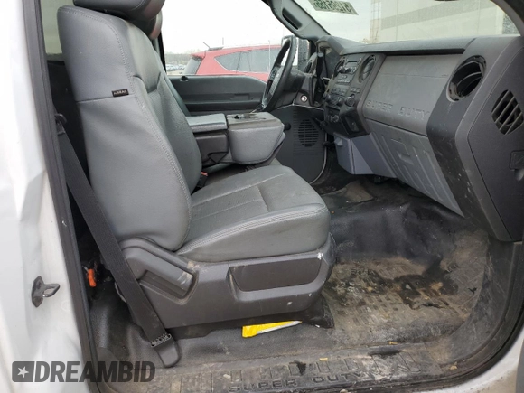 2015 Ford F-250 XL z VIN 1FTBF2A69FEA10723, wystawiony jako Copart lot #51295155 z przebiegiem 195 833 mil mil oraz Szkoda całkowita • Salvage title. Historia ofert i sprzedaży dostępna na DreamBid. Obrazek 10.