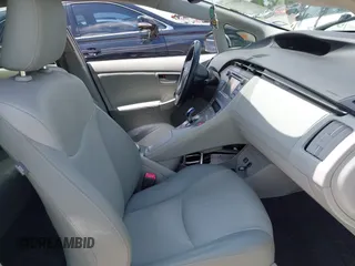 2013 Toyota Prius One z VIN JTDKN3DU1D1675316, wystawiony jako IAAI lot #42091871 z przebiegiem 200 723 mil mil oraz . Historia ofert i sprzedaży dostępna na DreamBid. Obrazek 5.