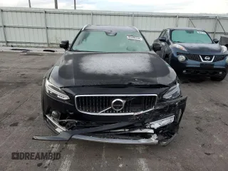 2022 Volvo V90 z VIN YV4062NL5N1146261, wystawiony jako Copart lot #85596744 z przebiegiem 28 mil mil oraz Szkoda całkowita • Salvage title. Historia ofert i sprzedaży dostępna na DreamBid. Obrazek 5.