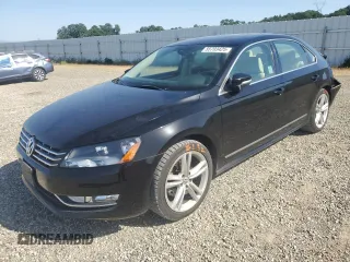 2015 Volkswagen Passat SEL Premium with VIN 1VWCT7A37FC122414, listed as a Copart auction lot 55703425 with 54,339 mi miles and Salvage title. Bid and sale history available at DreamBid. Image 1.
