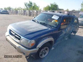 2000 Ford Explorer Eddie Bauer with VIN 1FMDU84P6YZB77943, listed as a IAAI auction lot 40303953 with Not provided miles and . Bid and sale history available at DreamBid. Image 2.
