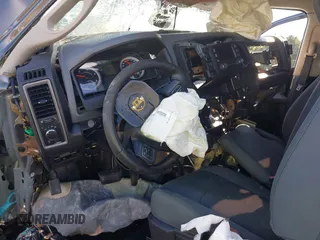 2016 Ram 2500 Tradesman with VIN 3C6UR5CL6GG264802, listed as a IAAI auction lot 40365740 with Not provided miles and . Bid and sale history available at DreamBid. Image 5.