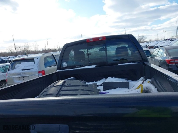 2005 Dodge Ram 1500 SLT with VIN 1D7HU16N55J557476, listed as a IAAI auction lot 41608924 with 81,752 mi miles. Bid and sale history available at carsss.com. Image 8.