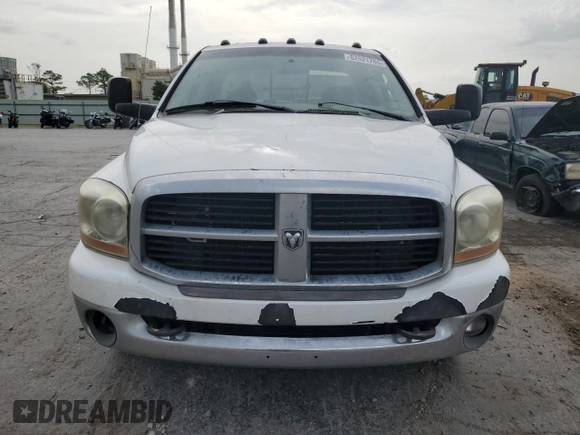 2006 Dodge 3500 SLT with VIN 3D7ML48C06G245633, listed as a Copart auction lot 62521765 with 324,402 mi miles and Clean title. Bid and sale history available at DreamBid. Image 5.