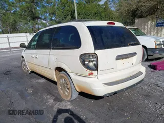 2005 Chrysler Town & Country Limited with VIN 2C8GP64L35R116970, listed as a IAAI auction lot 41764352 with 261,044 mi miles. Bid and sale history available at carsss.com. Image 3.