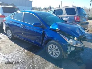 2022 Hyundai Accent SE with VIN 3KPC24A61NE165247, listed as a IAAI auction lot 41276249 with 35,881 mi miles. Bid and sale history available at carsss.com. Image 1.