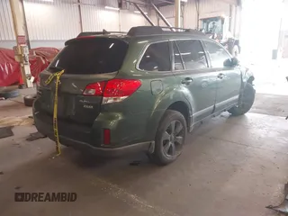 2012 Subaru Outback Limited с VIN 4S4BRBKC2C3269259, выставлен на аукционе IAAI как лот 42284769 с пробегом 174 384 миль миль и . История ставок и продаж доступна на DreamBid. Изображение 4.