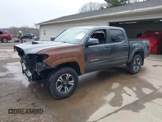 2017 Toyota Tacoma SR5 with VIN 3TMCZ5AN3HM113332, listed as a IAAI auction lot 41757467 with 199,846 mi miles. Bid and sale history available at carsss.com. Image 2.