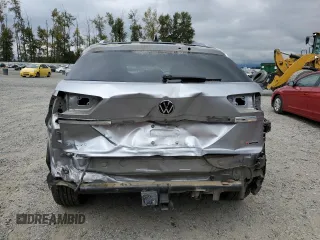 2022 Volkswagen Atlas SEL with VIN 1V2BE2CA3NC203446, listed as a Copart auction lot 70006024 with 28,356 mi miles and Salvage title. Bid and sale history available at DreamBid. Image 6.