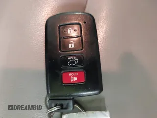 2016 Toyota Highlander XLE z VIN 5TDJKRFH8GS242509, wystawiony jako IAAI lot #41217281 z przebiegiem 203 373 mil mil oraz . Historia ofert i sprzedaży dostępna na DreamBid. Obrazek 11.