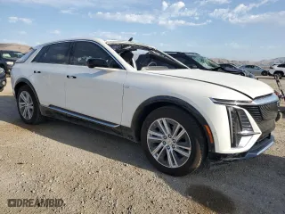 2024 Cadillac LYRIQ Tech with VIN 1GYKPMRK5RZ103496, listed as a Copart auction lot 66626774 with 5,335 mi miles and Salvage Title. Bid and sale history available at carsss.com. Image 4.