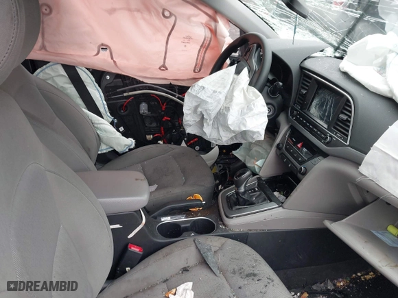 2017 Hyundai Elantra SE with VIN KMHD84LF1HU206221, listed as a IAAI auction lot 42048576 with 1 mi miles. Bid and sale history available at carsss.com. Image 5.