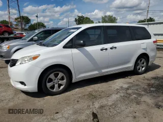 2014 Toyota Sienna L with VIN 5TDZK3DC3ES522553, listed as a Copart auction lot 62077895 with 163,405 mi miles and Clean title. Bid and sale history available at DreamBid. Image 1.