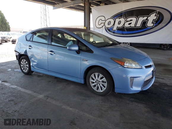 2014 Toyota Prius with VIN JTDKN3DP9E3053563, listed as a Copart auction lot 64207525 with 179,086 mi miles and Salvage title. Bid and sale history available at DreamBid. Image 4.