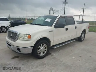 2007 Ford F-150 XLT with VIN 1FTPW12V67FA49903, listed as a IAAI auction lot 42112749 with 200,662 mi miles. Bid and sale history available at carsss.com. Image 2.