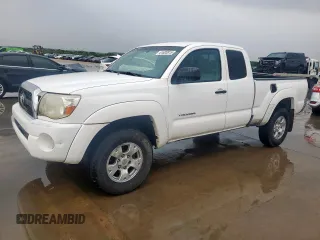 2011 Toyota Tacoma PreRunner z VIN 5TFTU4GN4BX003519, wystawiony jako Copart lot #51620815 z przebiegiem 148 297 mil mil oraz Czysty tytuł • Clean title. Historia ofert i sprzedaży dostępna na DreamBid. Obrazek 1.