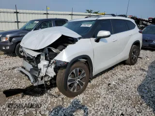 2023 Toyota Highlander L with VIN 5TDKDRBH4PS038715, listed as a Copart auction lot 63802584 with 19,435 mi miles and Salvage title. Bid and sale history available at DreamBid. Image 1.