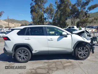 2024 Toyota RAV4 Hybrid XLE Premium with VIN JTMB6RFV3RJ059534, listed as a IAAI auction lot 41716721 with 6,319 mi miles. Bid and sale history available at carsss.com. Image 14.