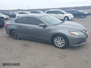 2017 Nissan Altima 2.5 SR with VIN 1N4AL3AP0HC498094, listed as a IAAI auction lot 41679063 with 137,827 mi miles. Bid and sale history available at carsss.com. Image 13.