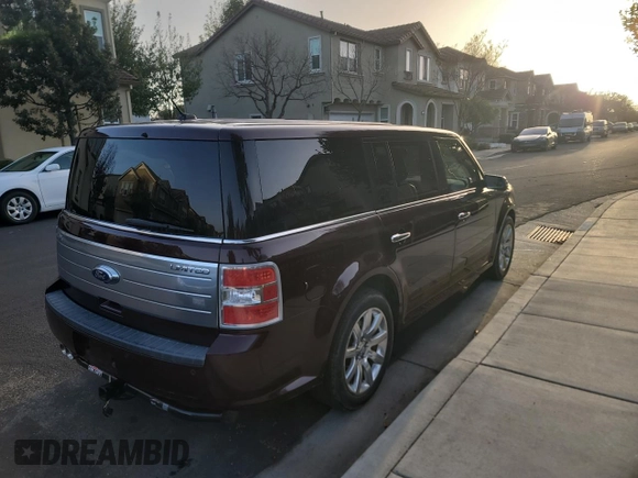 2011 Ford Flex Limited with VIN 2FMGK5DC1BBD25652, listed as a Copart auction lot 49539805 with 162,632 mi miles and Clean Title. Bid and sale history available at carsss.com. Image 4.