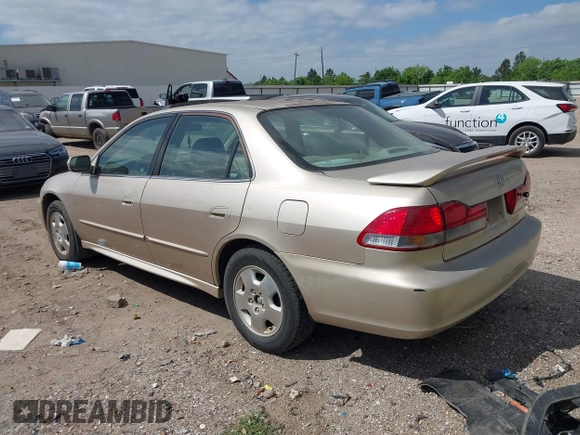 2002 Honda Accord EX z VIN 1HGCG16502A014058, wystawiony jako IAAI lot #42030847 z przebiegiem 160 708 mil mil oraz . Historia ofert i sprzedaży dostępna na DreamBid. Obrazek 3.