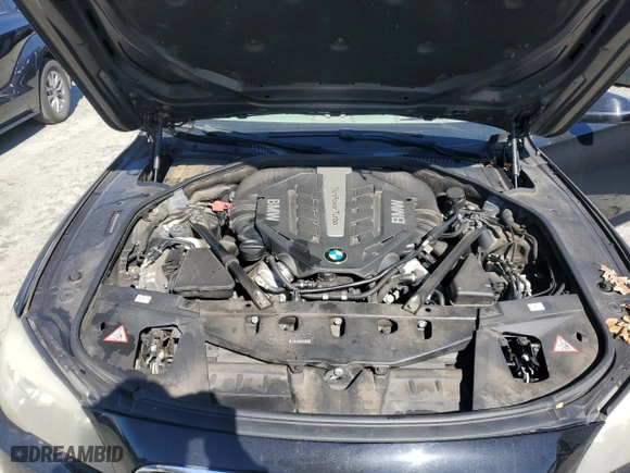 2013 BMW 7 Series 750Li with VIN WBAYE8C53DD132823, listed as a Copart auction lot 46090795 with 199,977 mi miles and Salvage Title. Bid and sale history available at carsss.com. Image 11.