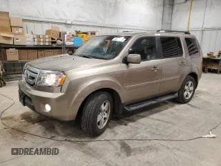 2011 Honda Pilot EX with VIN 5FNYF4H44BB080620, listed as a Copart auction lot 52619645 with 118,380 mi miles and Clean Title. Bid and sale history available at carsss.com. Image 1.